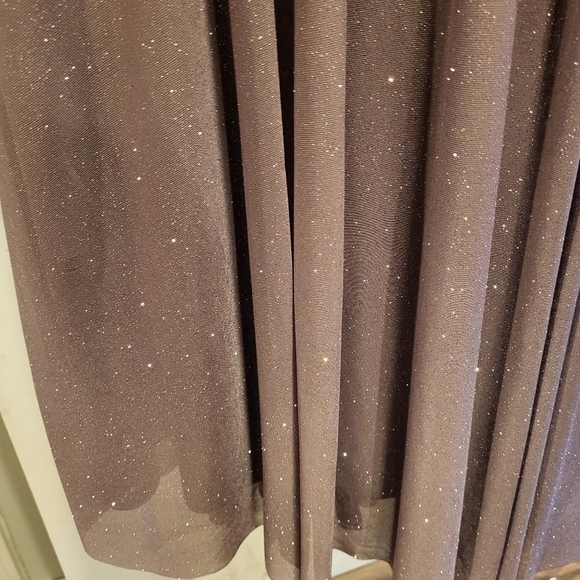 Jessica Howard Taupe Sleeveless High Wasted Midi Length Flowy Glitter Dress Sz 8 - Picture 7 of 8